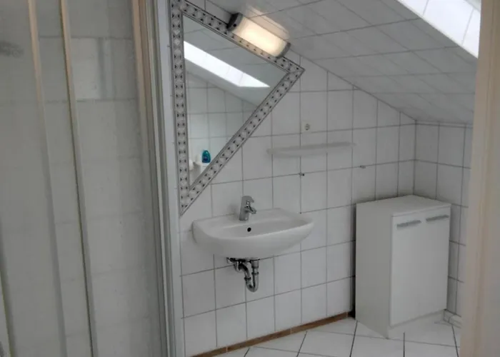 Appartement Ferienwohnung Neptun Am Brunnenplatz Zentrum *
